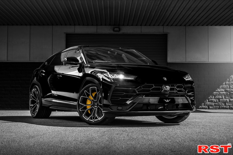 У Wheelsandmore представили свої доробки для Lamborghini Urus