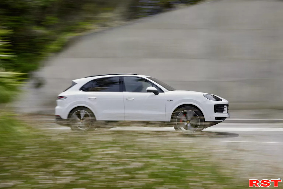2024 Porsche Cayenne S E-Hybrid