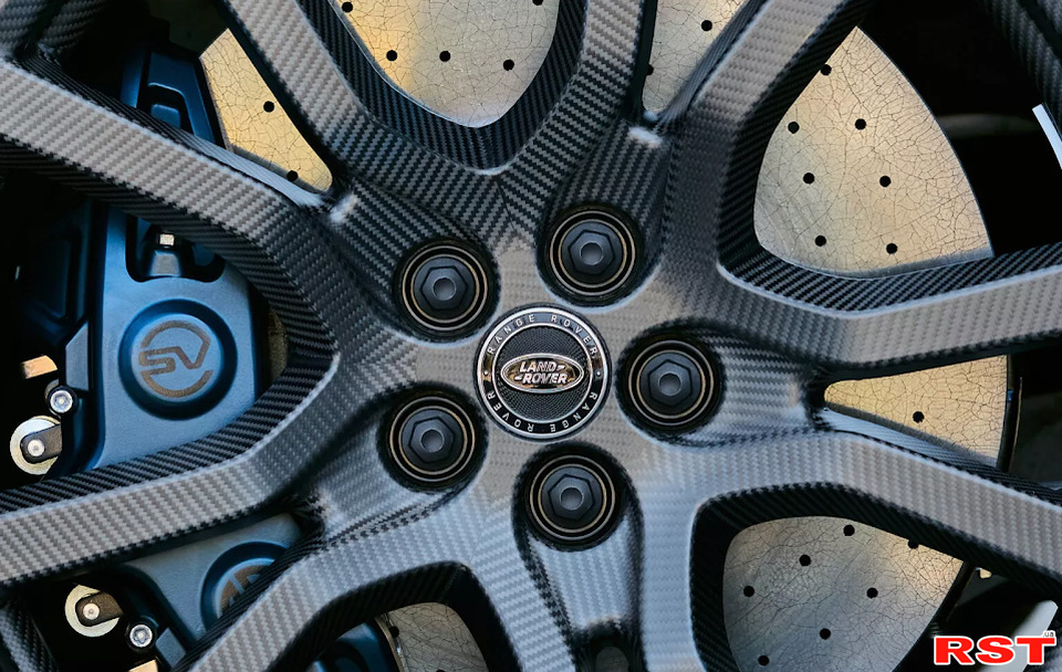 Читати на RST - LR Range Rover Sport SV отримав «гірськолижну» версію