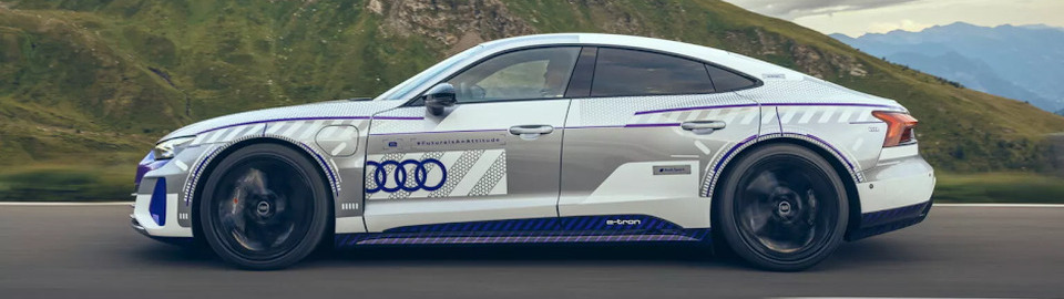 Audi представила RS e-tron GT Ice Race
